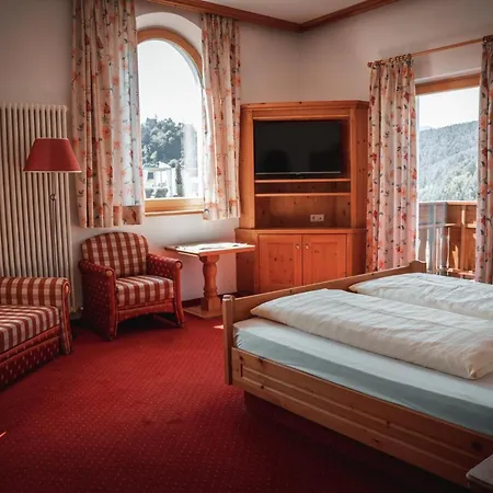 Sonnenhof Hotel Castelrotto