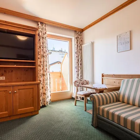 Sonnenhof Hotel 3*